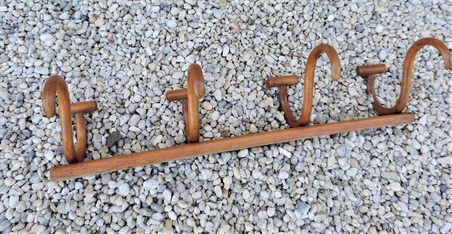 Wall door in curved wood 1900