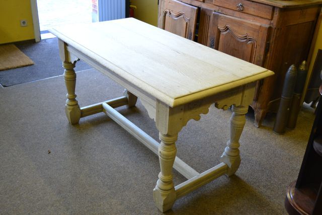 Oak table