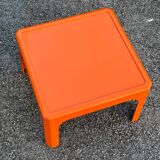 Table basse vintage orange Gilac