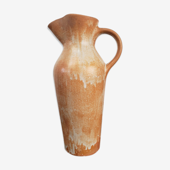 Sandstone jug