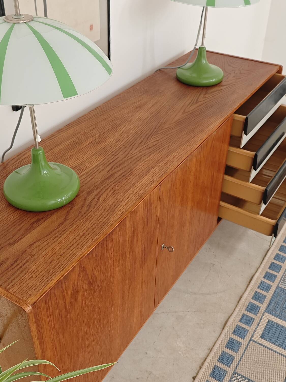 Enfilade U 460 black and white Jiri Jiroutek for Interiér Praha 1960