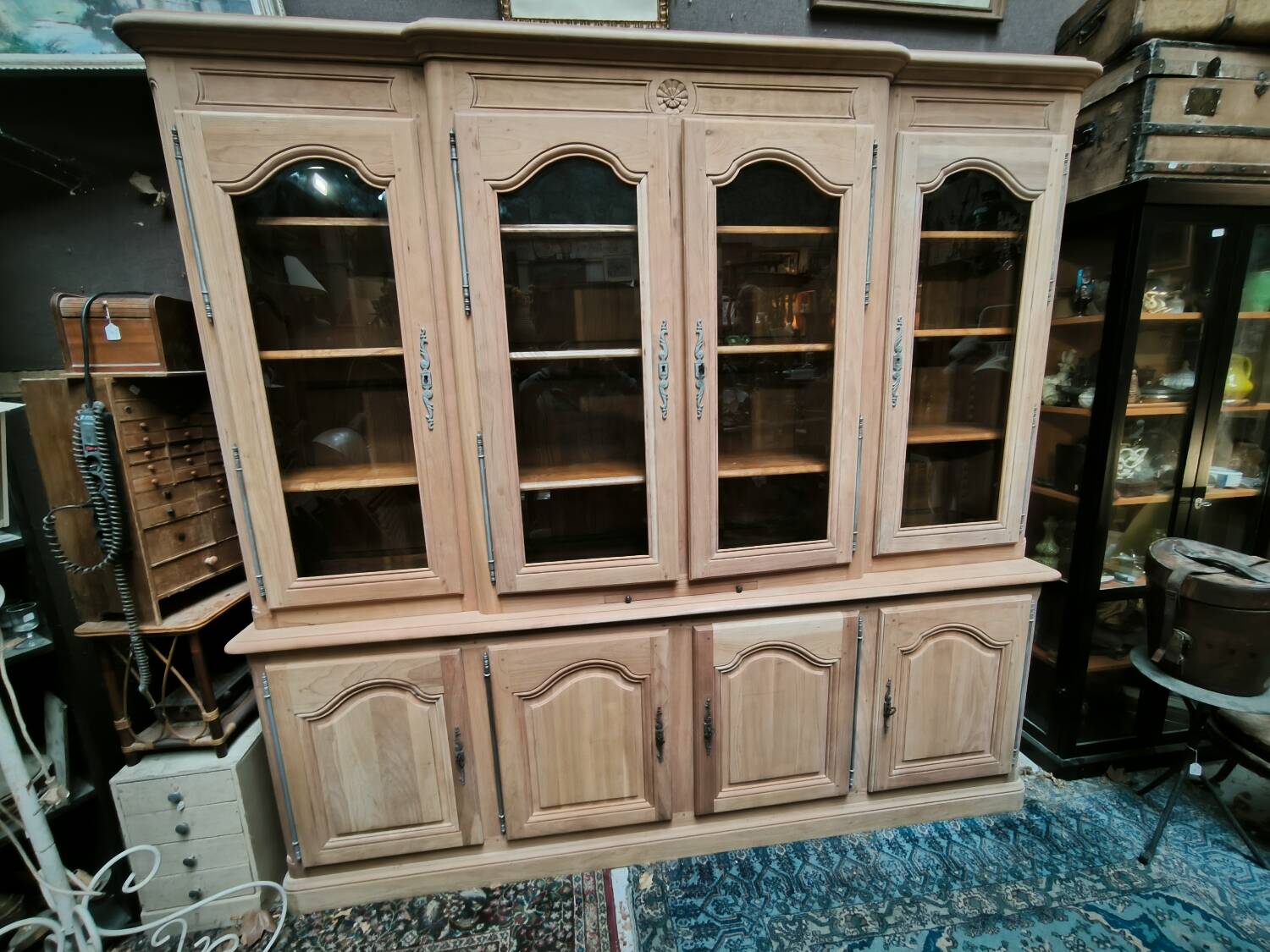 Bookcase in solid cherry and ash wood