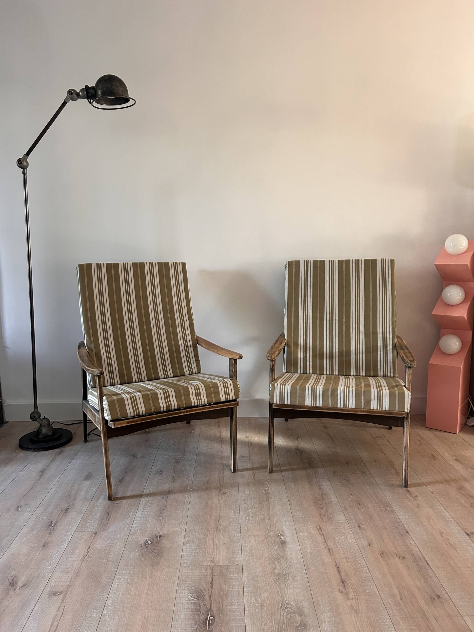 Pair of Scandinavian armchairs from the 1960s.