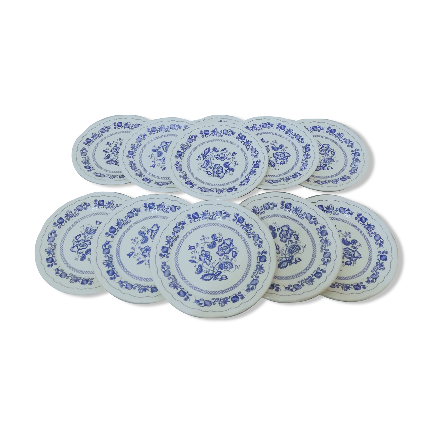 12 assiettes à dessert en terre de fer italienne