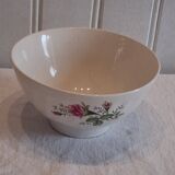 Very nice porcelain bowl in good condition.