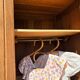 Petite armoire asymétrique « Pénélope »