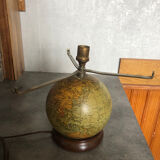 Globe lamp