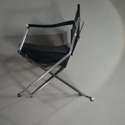 2 chaises pliantes en cuir chromé