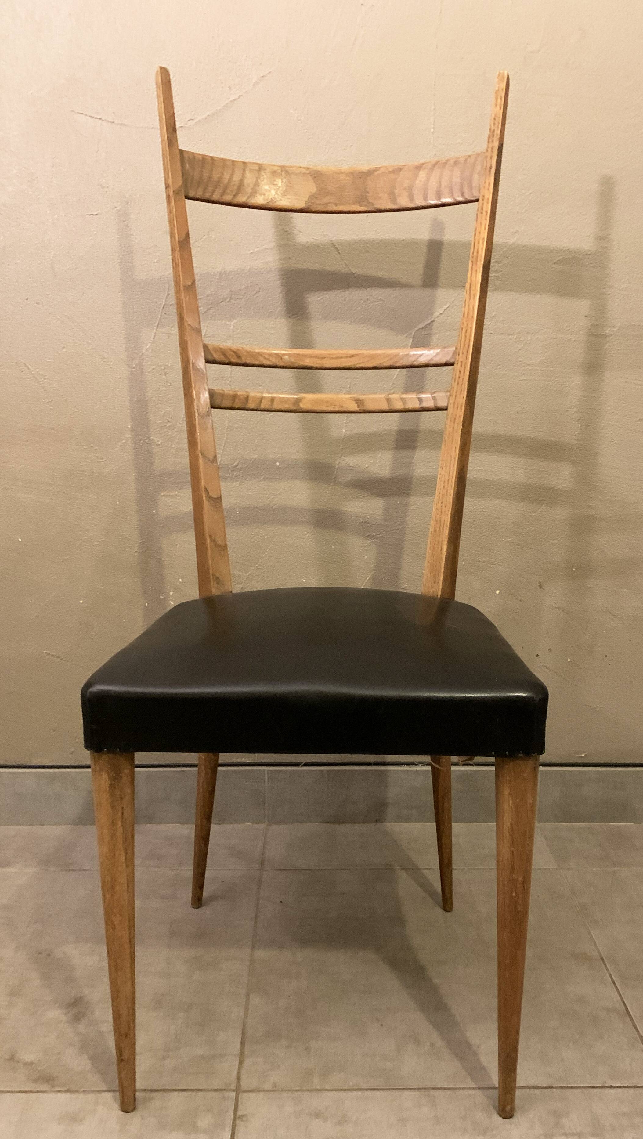 Pair of Italian chairs from the 1950s