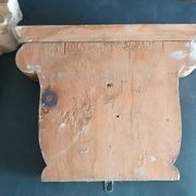 Paire d'anciennes frises en bois sculpté et doré