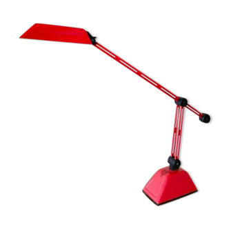 Lampe de bureau rouge plastique et métal avec bras et tête modulable