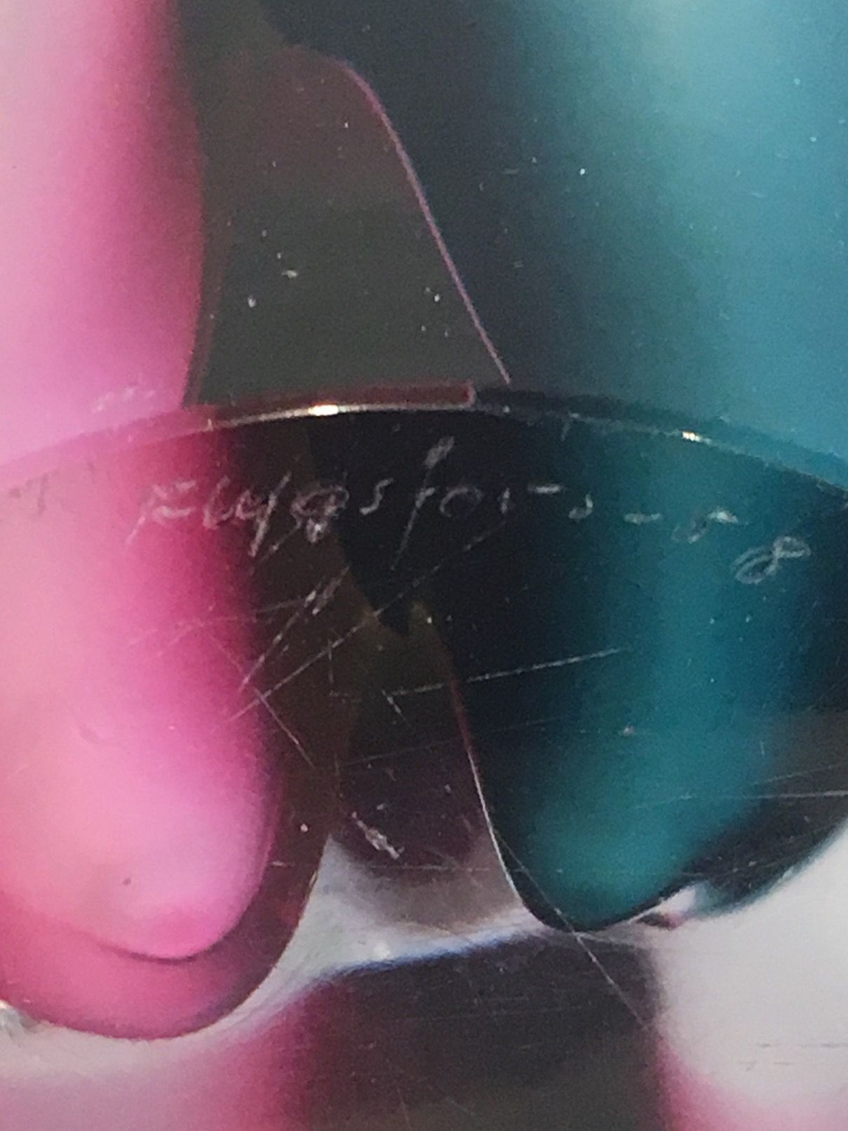 Multicoloured shell glass vase signed Flygsfors, 1956