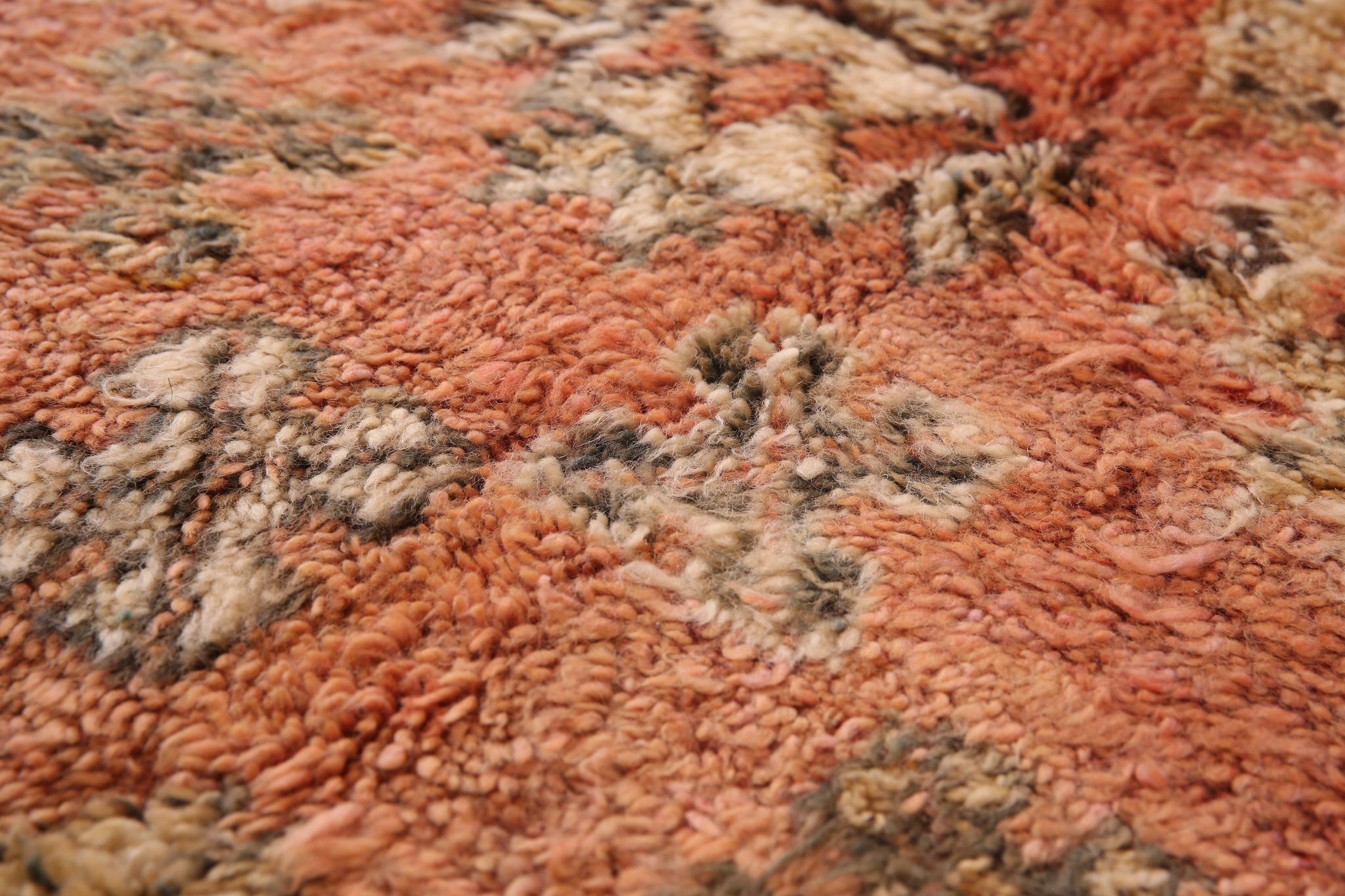Peach Vintage Moroccan Rug 180 x 305 cm, Berber Wool Rug, Handmade Boho Rug