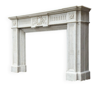 Louis XVI style fireplace in white Carrara marble circa 1880.