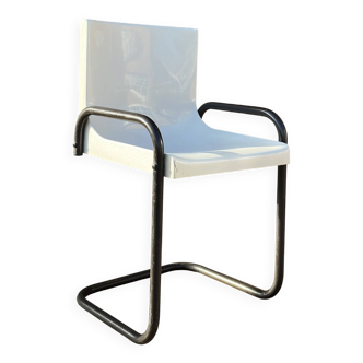 Beautiful vintage cantilever chair (sled base)