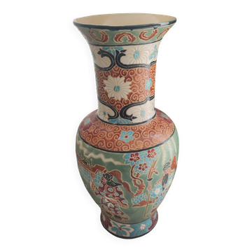 Vase chinois émaillé ancien de style Fencai
