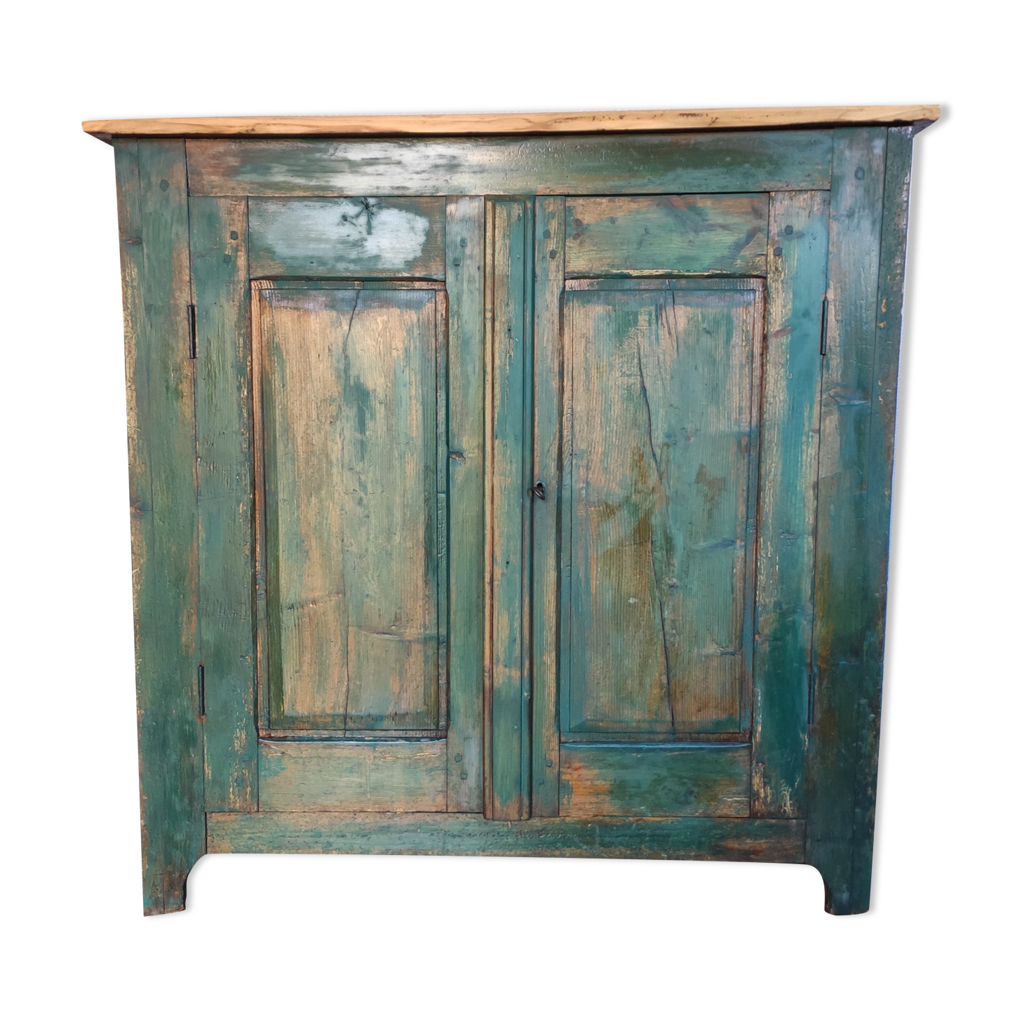 Old Parisian style buffet