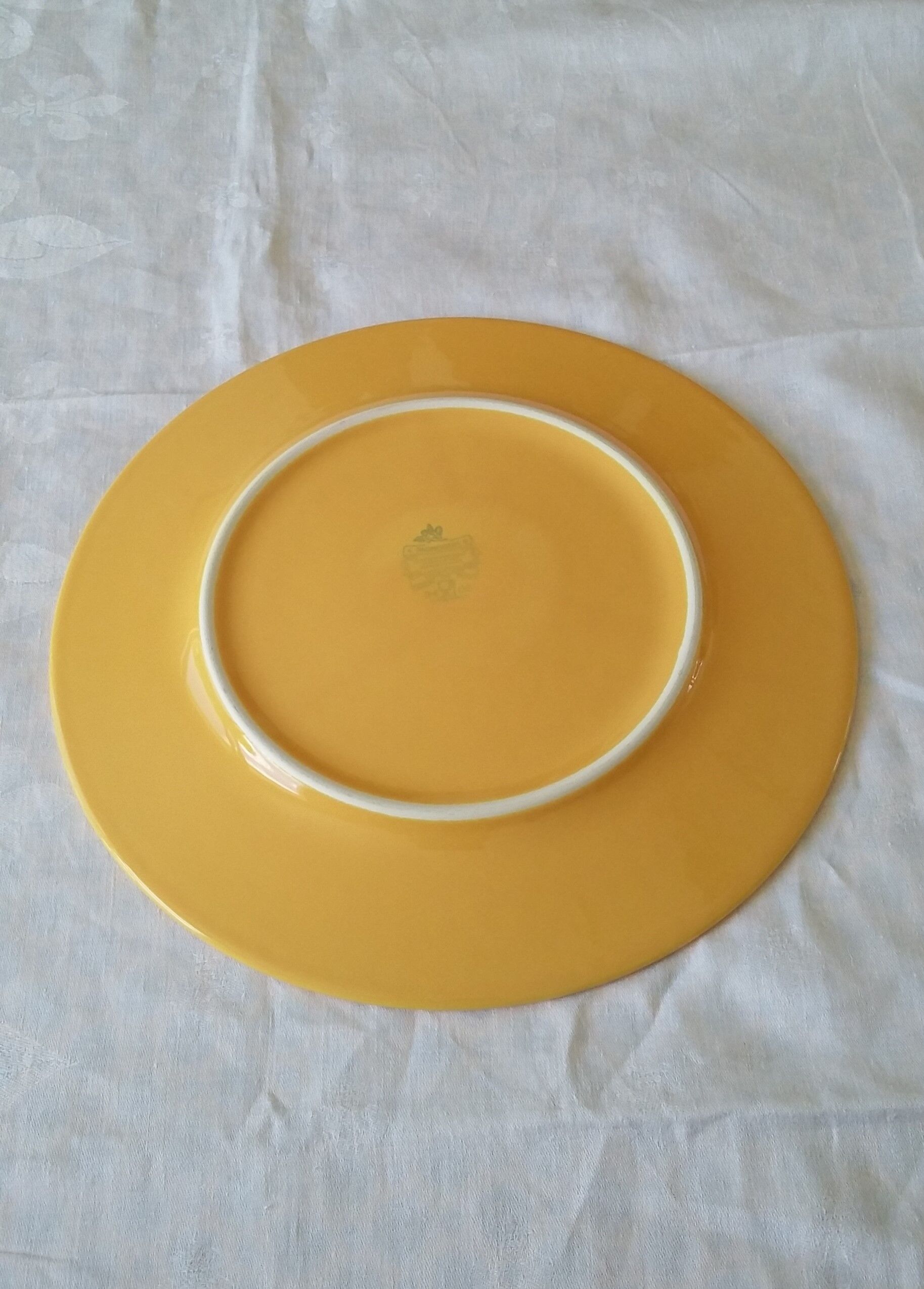 Italian round dish
