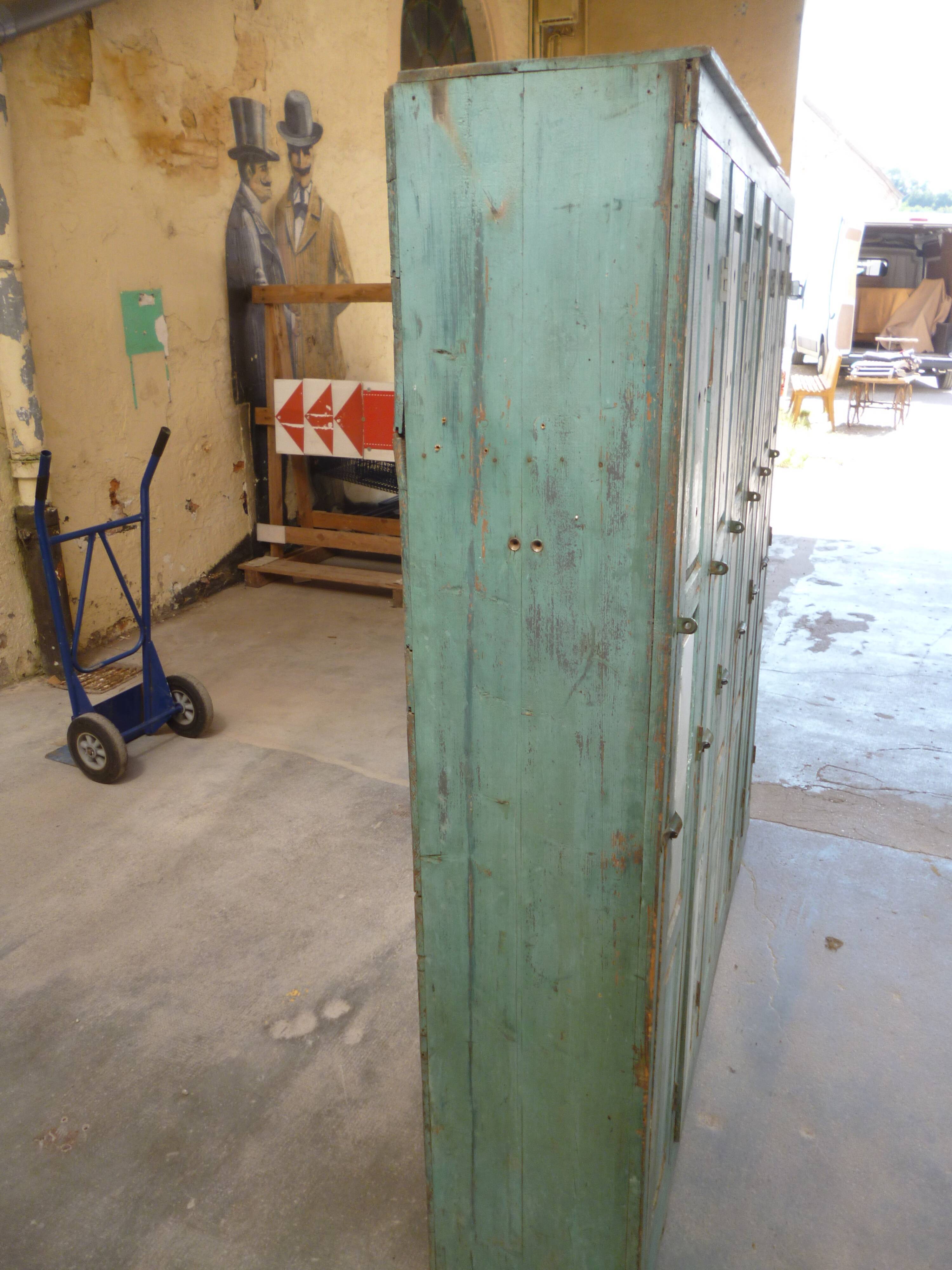 Water green patina locker
