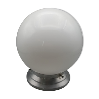 Plafonnier boule globe verre opaline
