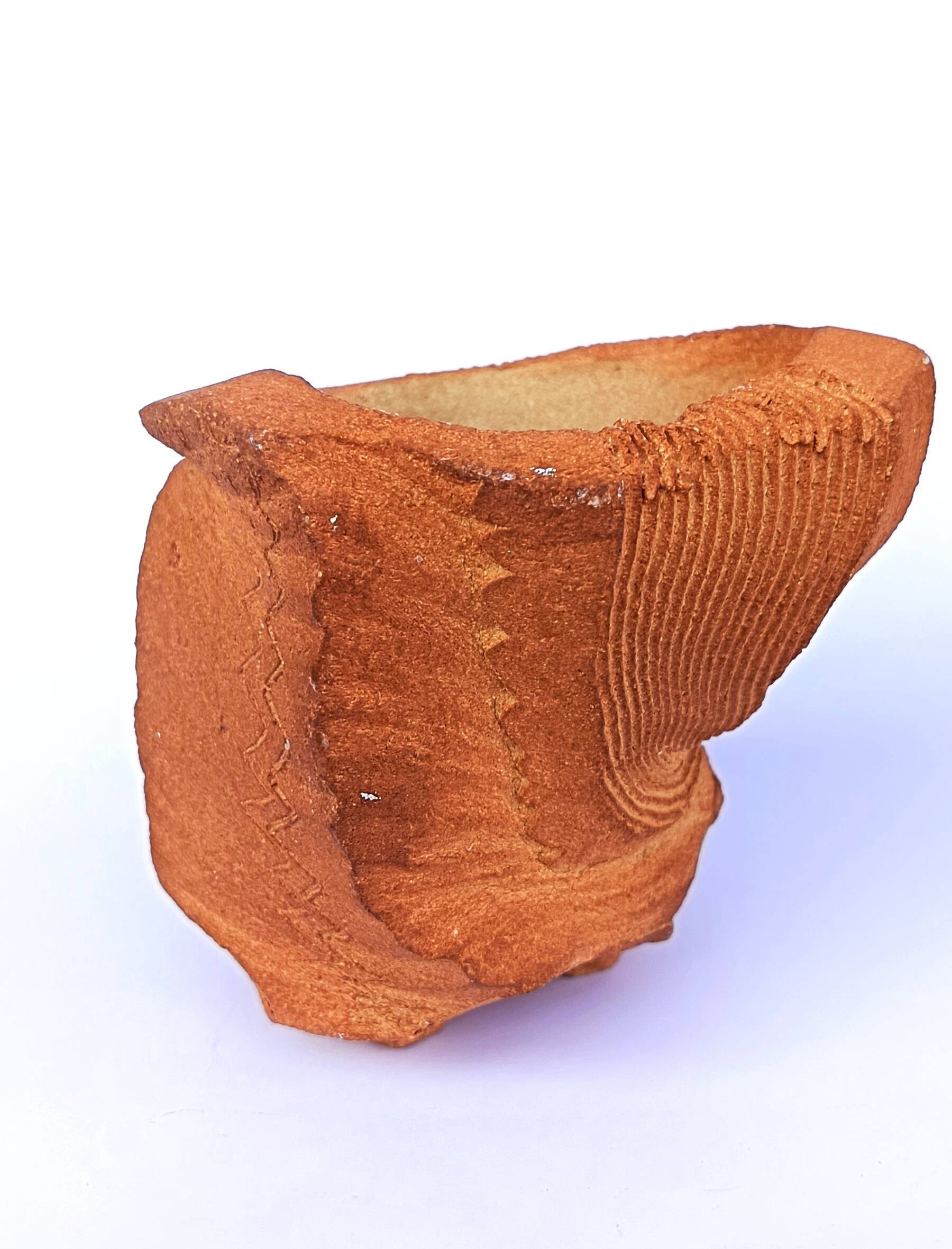 Stoneware bowl in Japanese chawan style