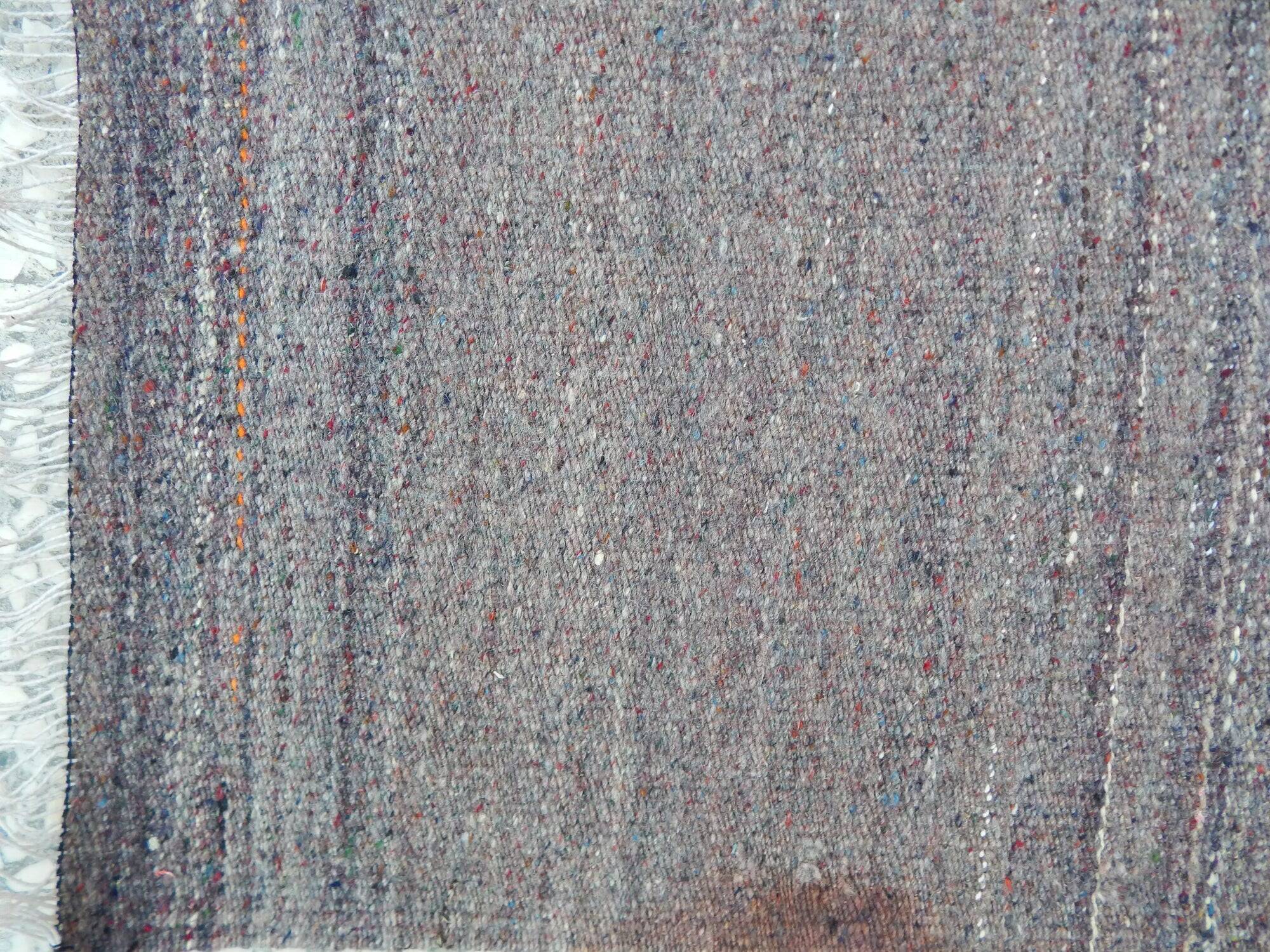 Vintage Turkish kilim handwoven 149x156 cm