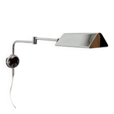Mid-century Hollywood Regency chrome wall lamp by Florian Schulz for Interline, 1970s.