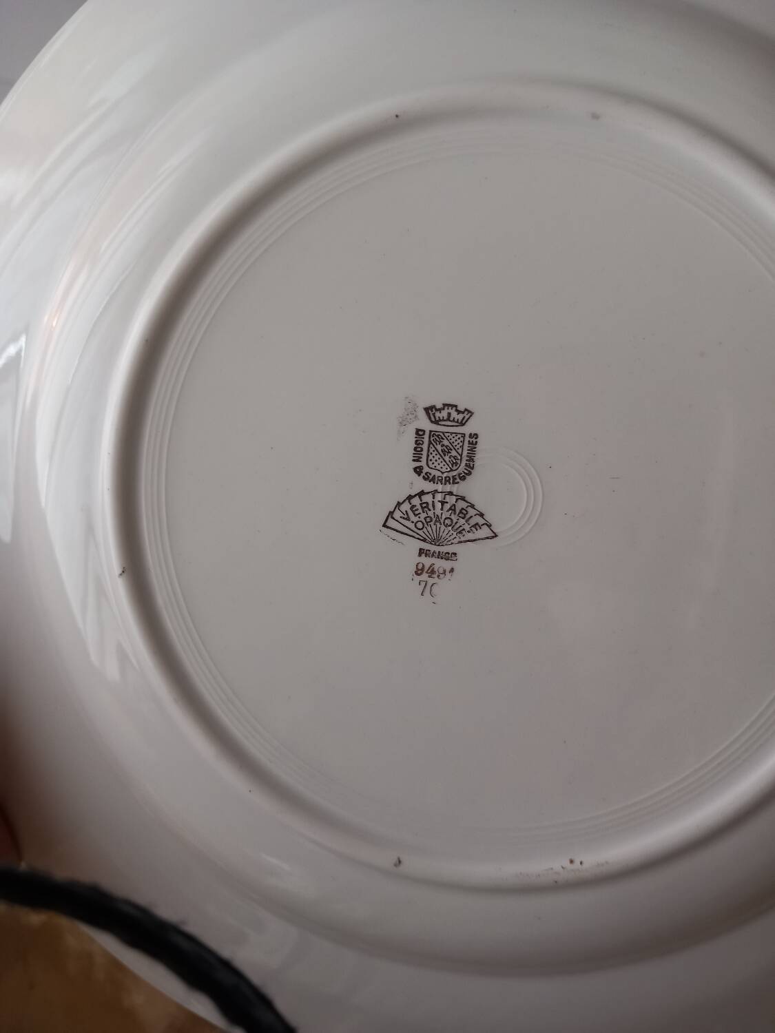 Sarreguemine and Digoin serving dish