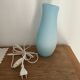 Jolie lampe bleue vintage.