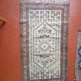 Handmade 100% wool Persian rug 185x105cm