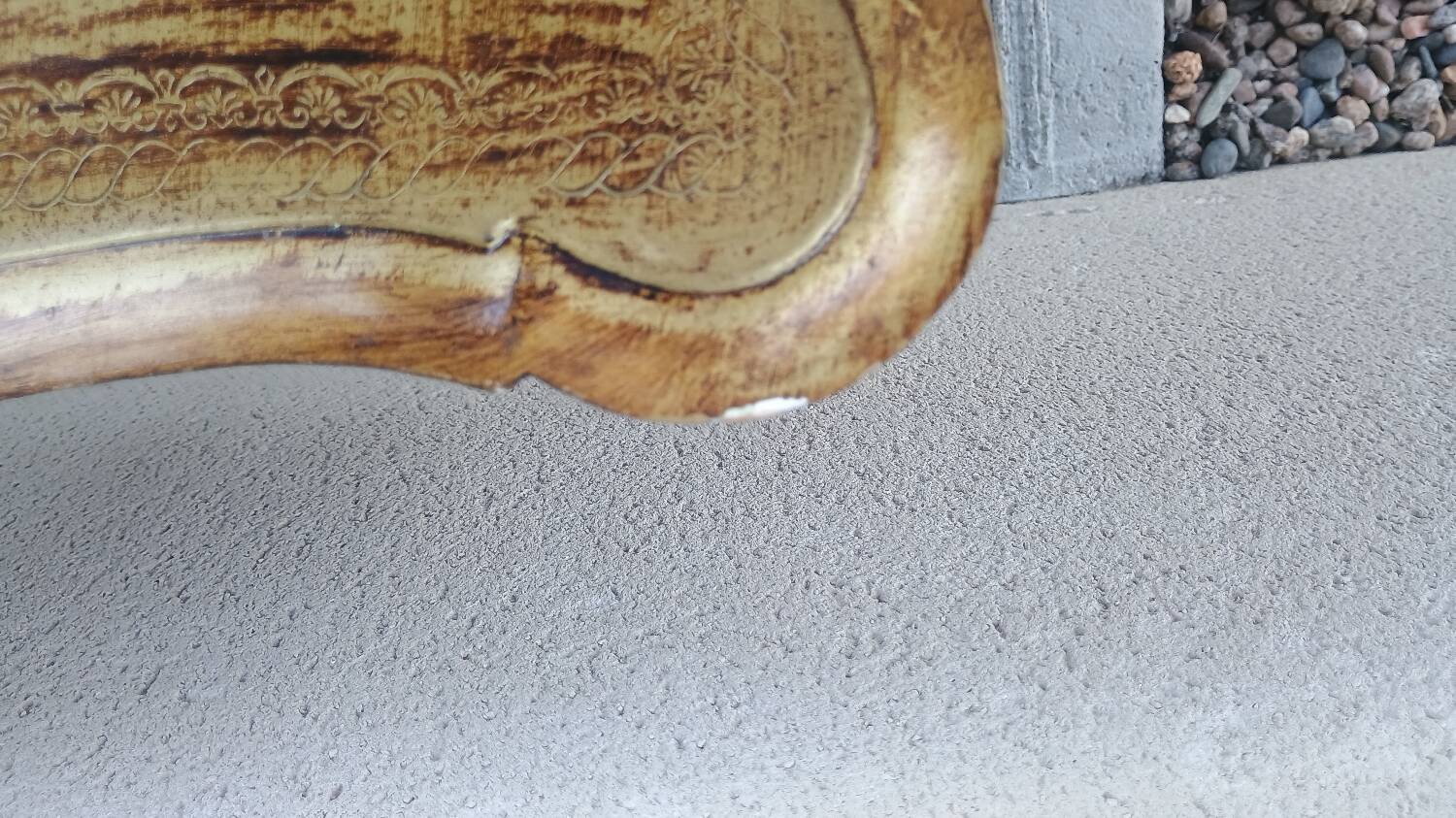 Set of three nesting tables in gilded wood in Florentine style Hollywo.