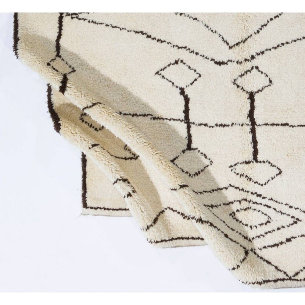 Moroccan Berber Rug Made of Natural Undyed Wool