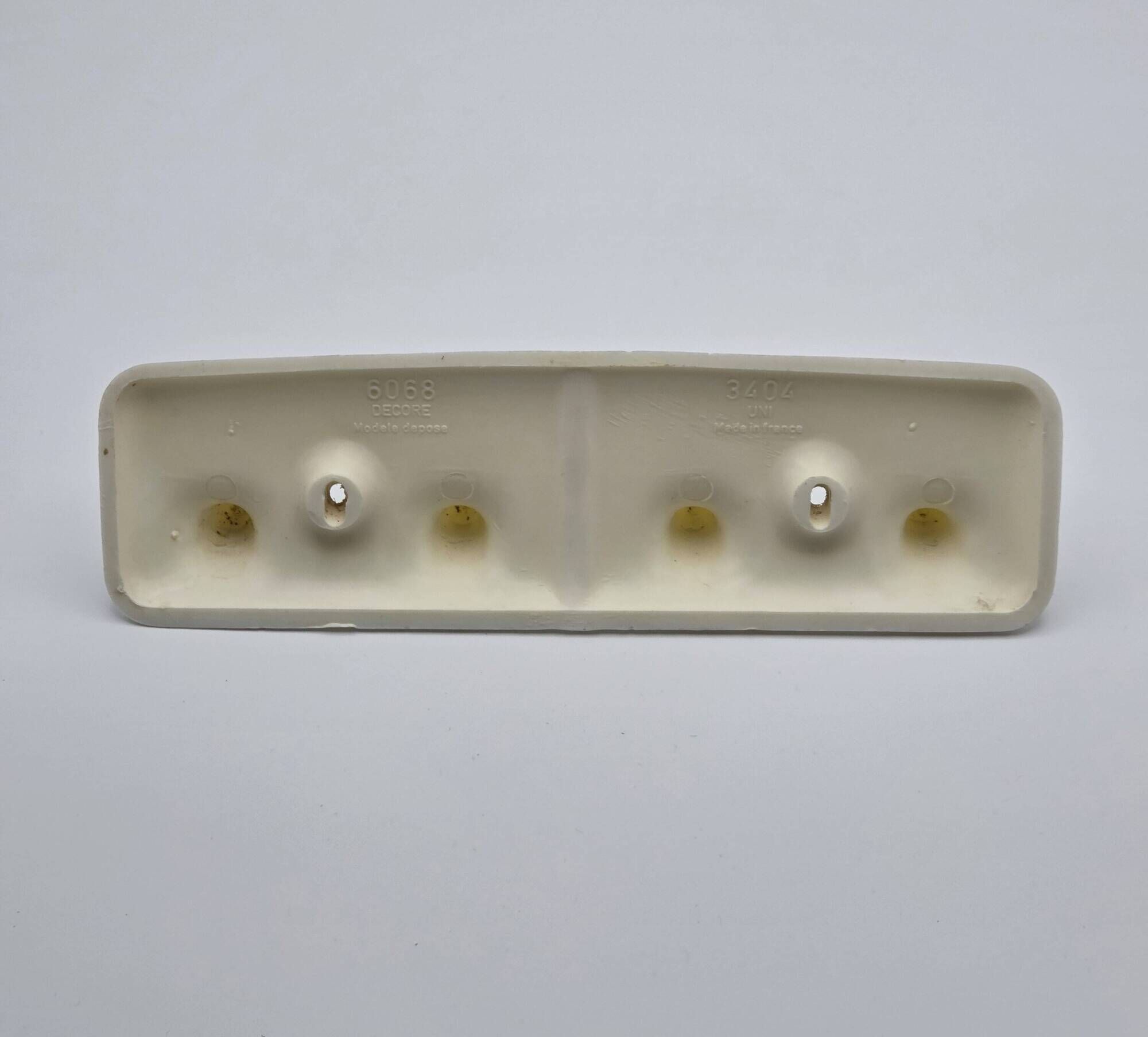 Coat rack / vintage hook with 4 prongs — decore (made in france, 1970s)