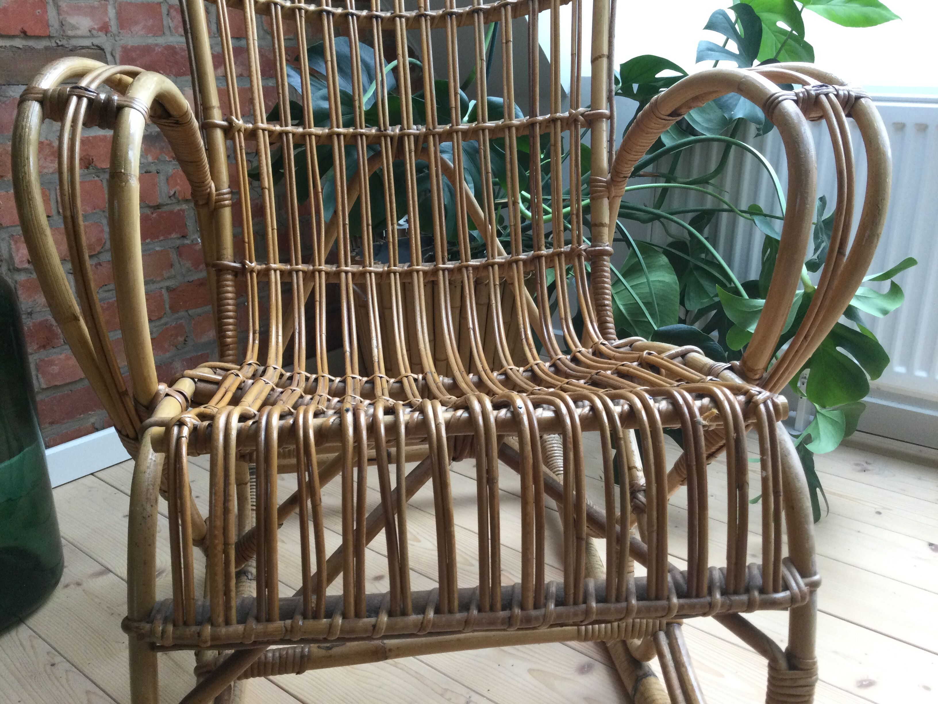 Fauteuil à bascule rocking chair en rotin