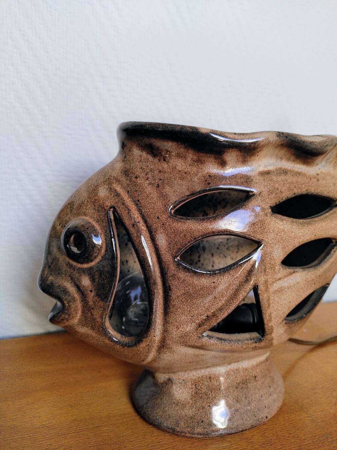 Ceramic fish lamp