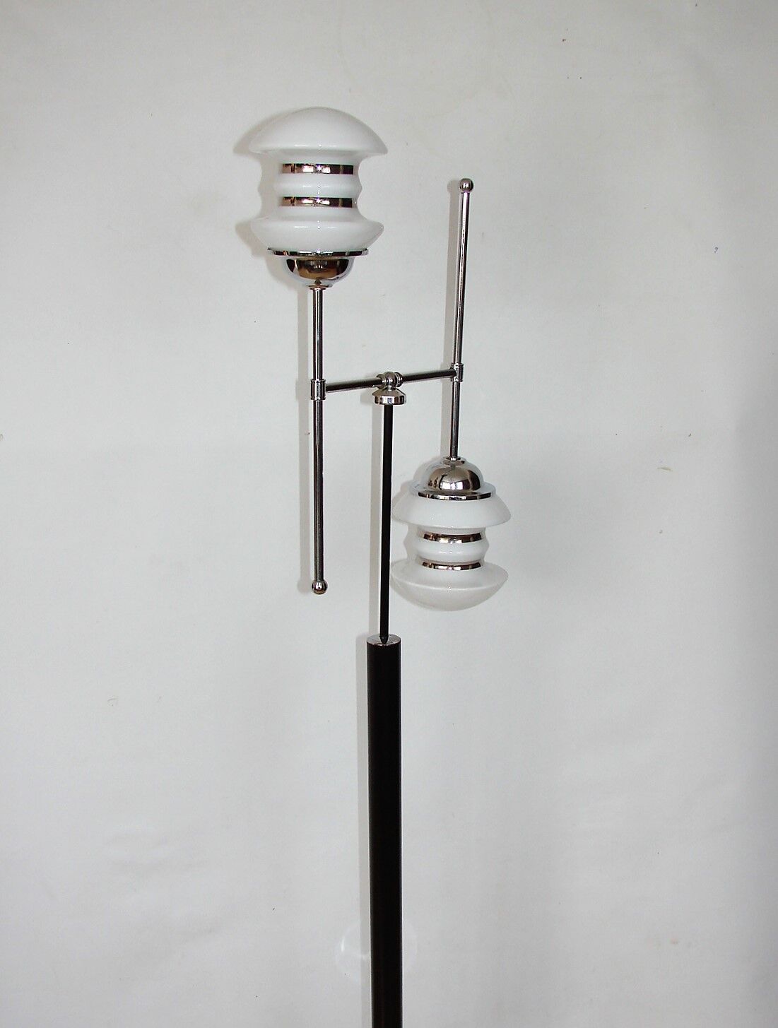 Modern floor lamp, 1970s