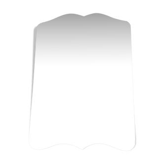 Beveled mirror