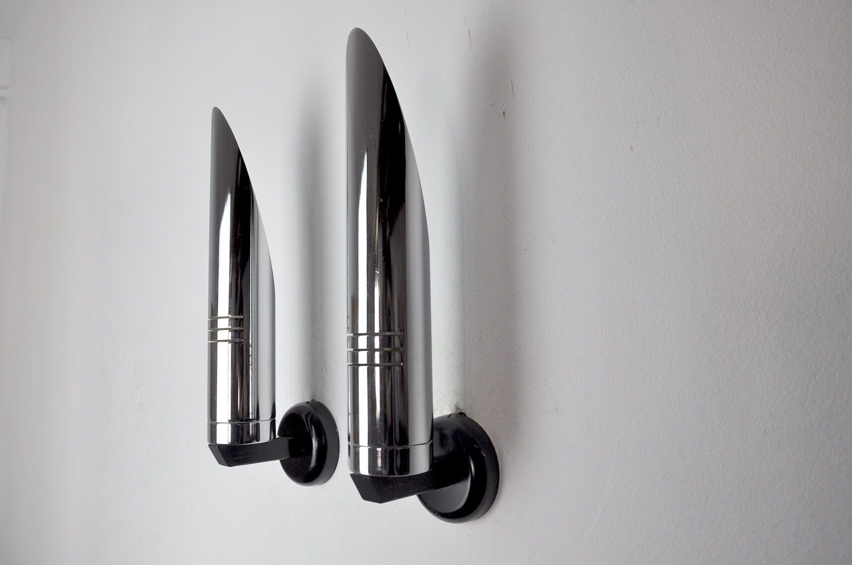 Paire d'appliques Raak, design chromé space-age , Allemagne, 1970