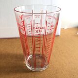 Verutile vintage red measuring cup