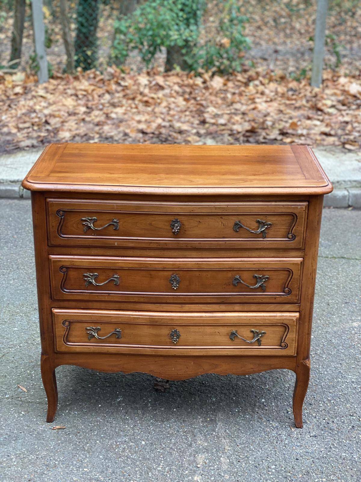 Vintage solid oak Louis XV commode from the 19th century.