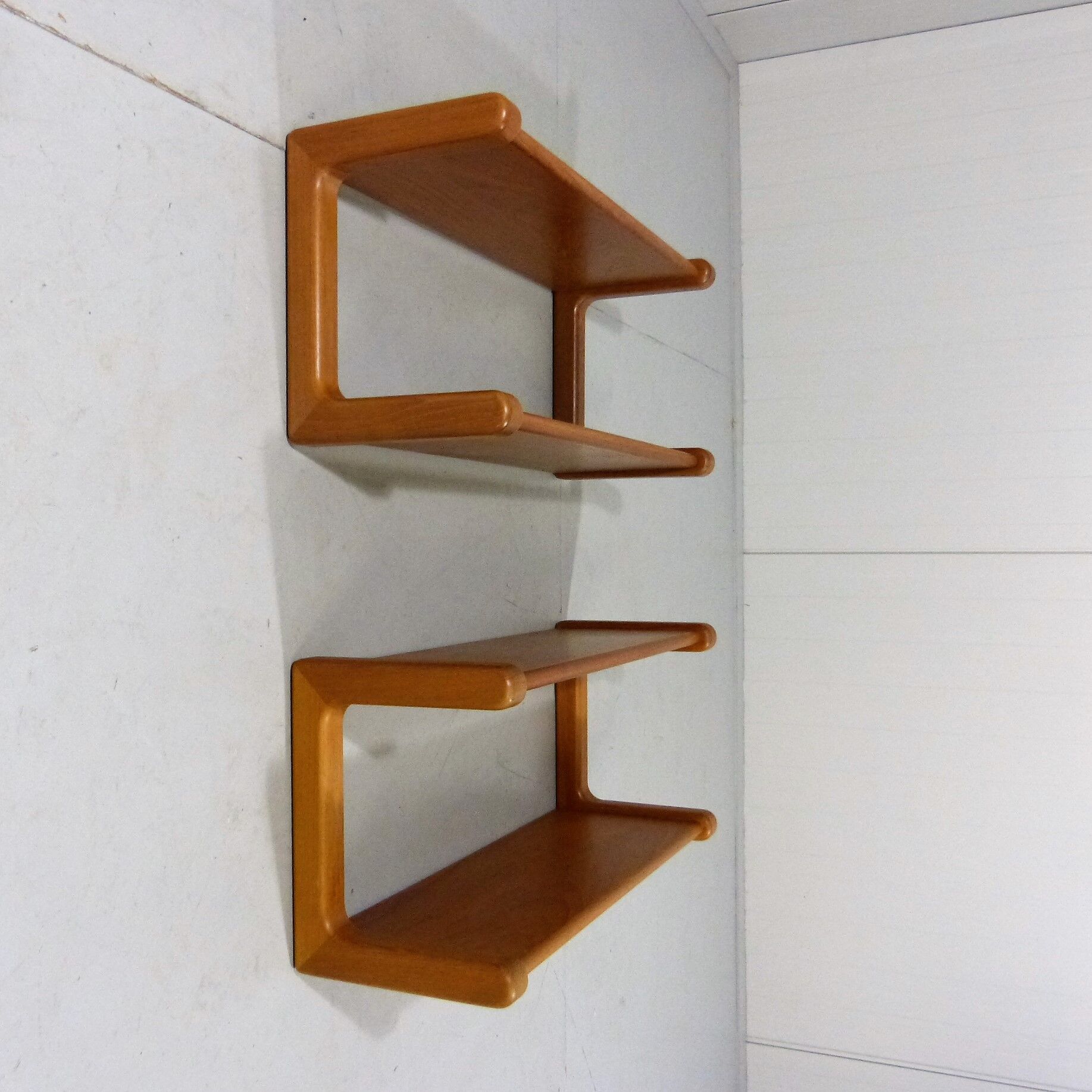 Dyrlund teak wall book shelves Denmark 1960’s