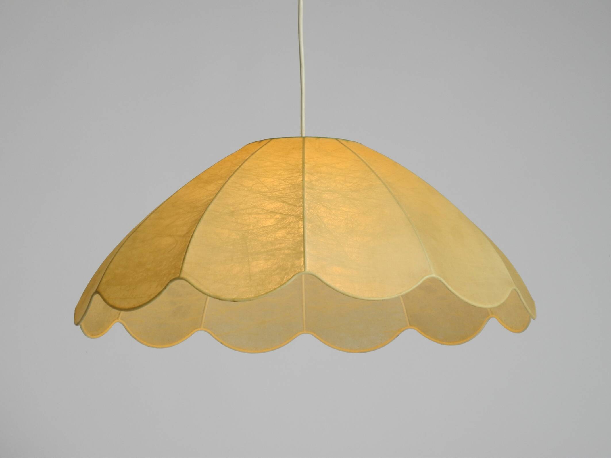 60er XL Cocoon pendant lamp in very good original vintage condition