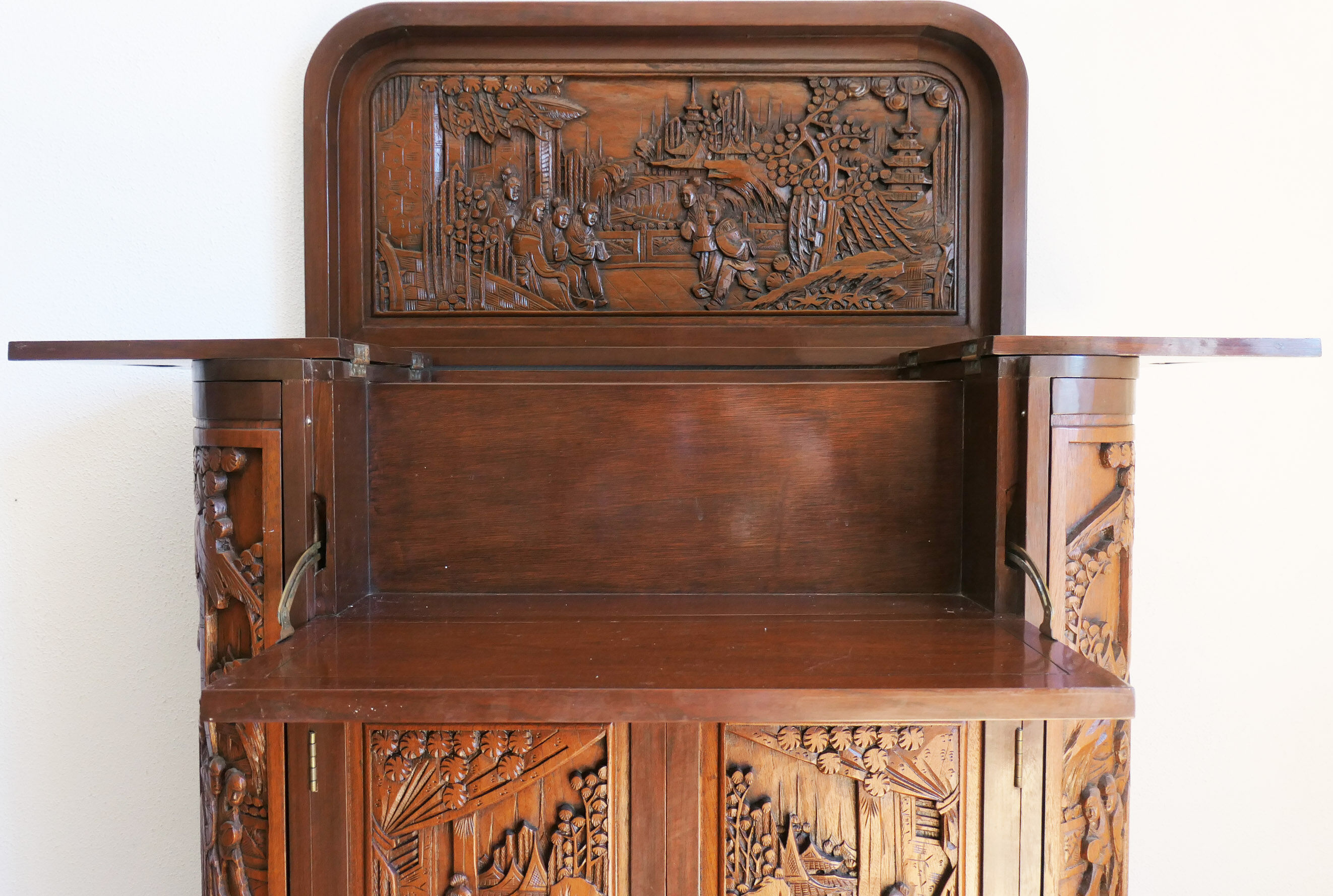 Carved wooden chinese bar
