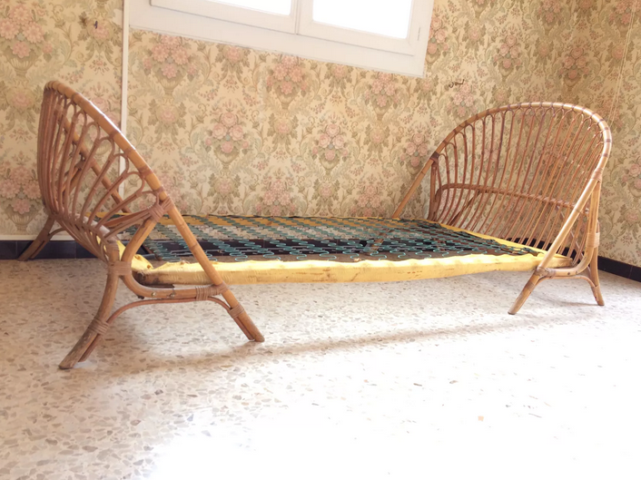 Vintage rattan basket bed