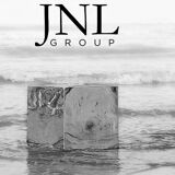 Straight sofa JNL Collection
