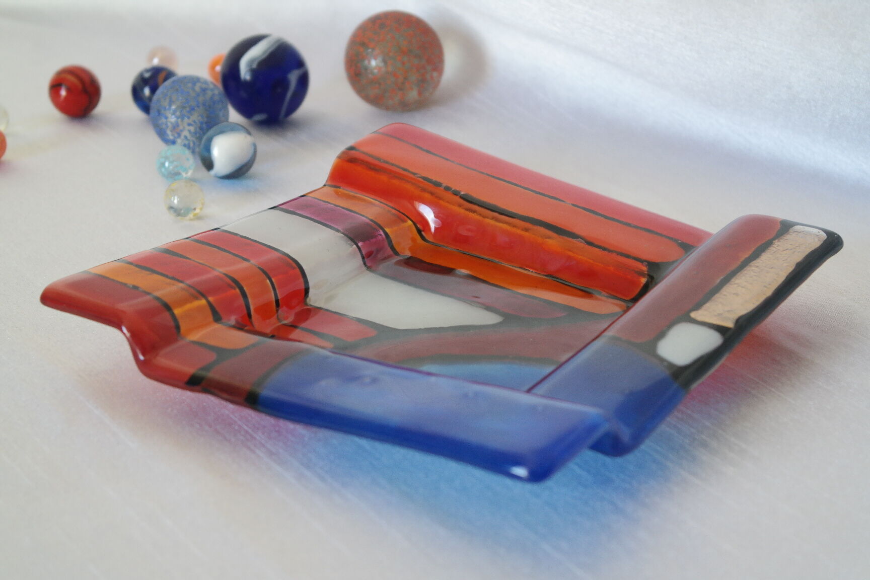 Empty murano glass pocket