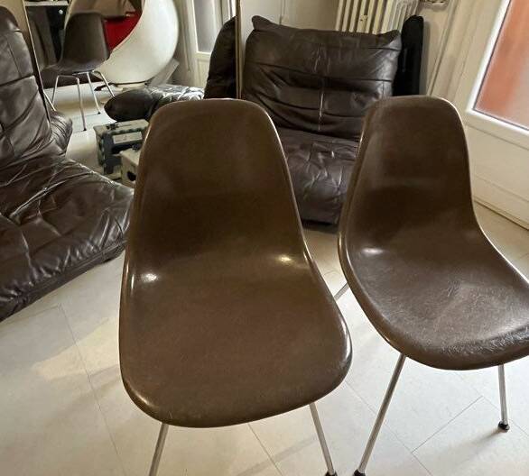 4 authentic Charles Eames and Ray Miller chairs - Fibreglass