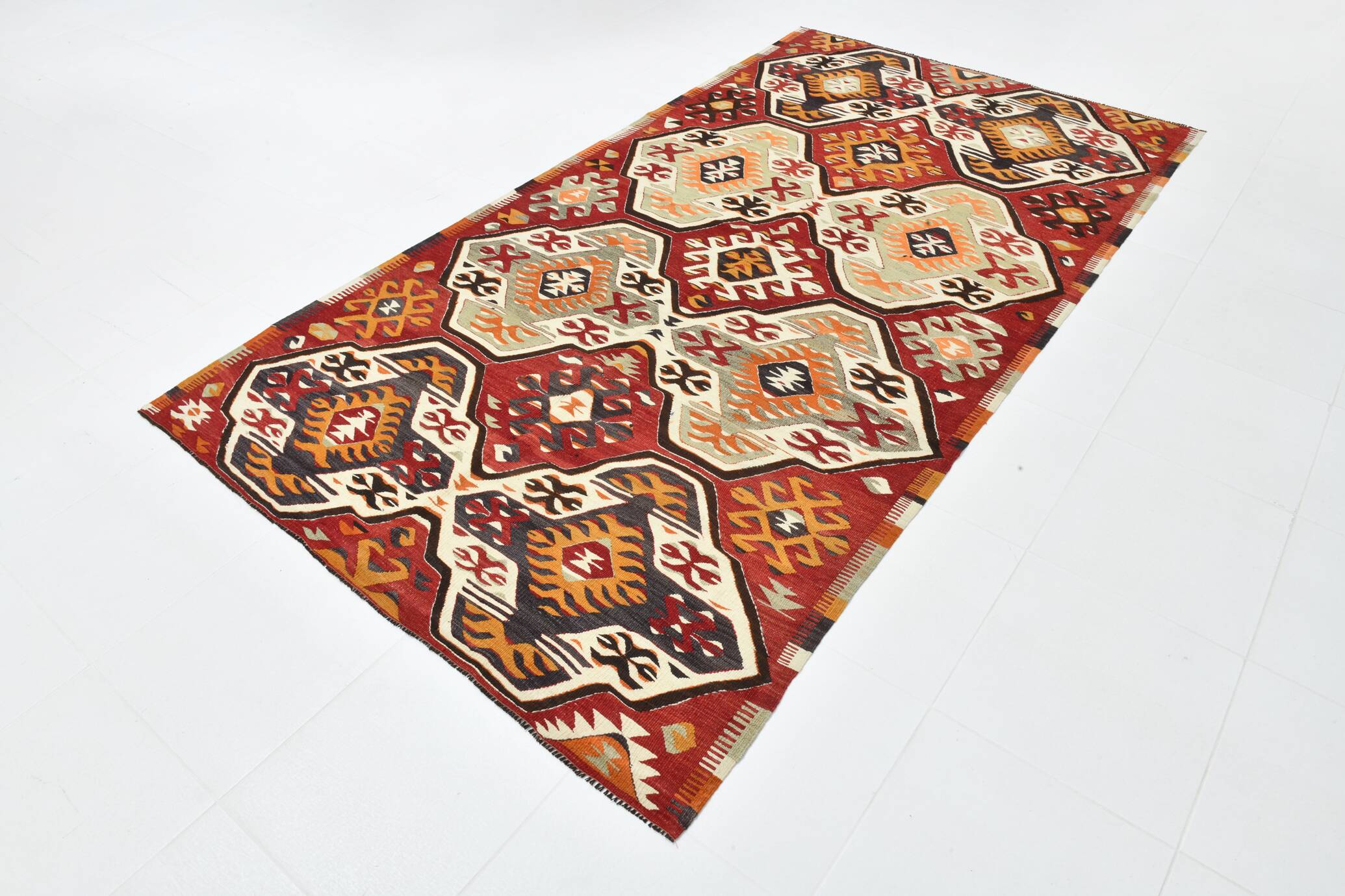 5x9 Faded Red Bohemian Kilim Rug, Wool Handknotted Rug, 148x259