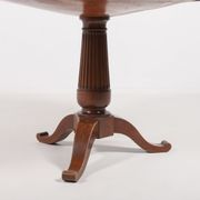 Italian round dining table in veneer, 1930s