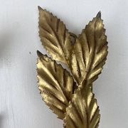 Pair of Italian wall sconces in gilded metal – Stylized foliage